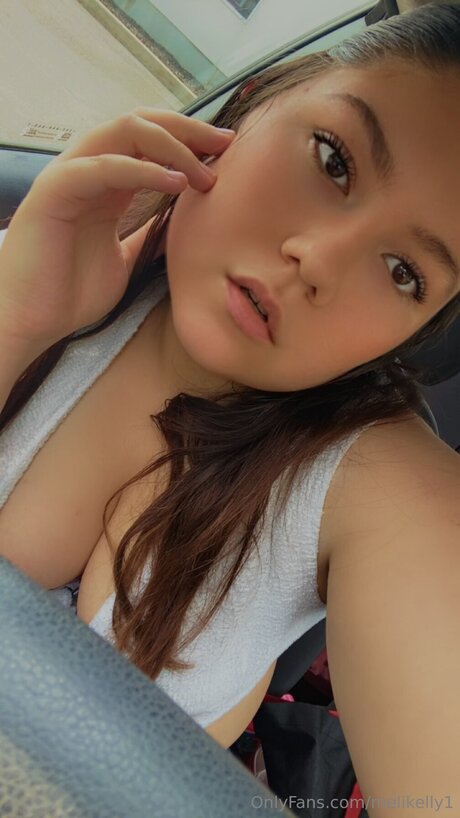 Melikelly1 art pornstar photos