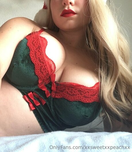 Xxsweetxxpeachxx hot actress pic