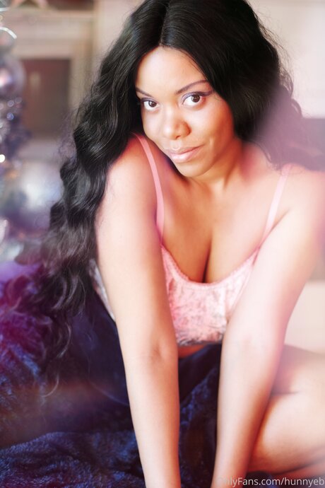 Hunnyeb perfect actress photos