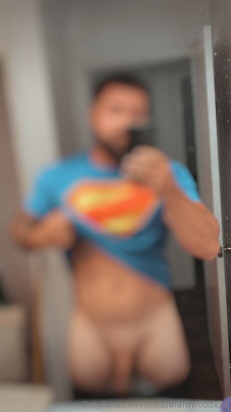 Tristanhardwoodxxx pretty model image