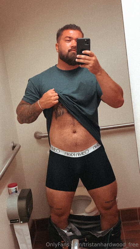 Tristanhardwoodxxx star hot picture