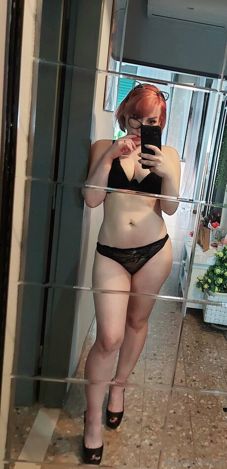 Maymaysenpai hot pornstar gallery