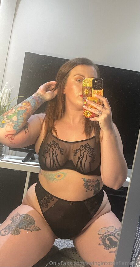 Swingintotheflame11 pornstar free pictures