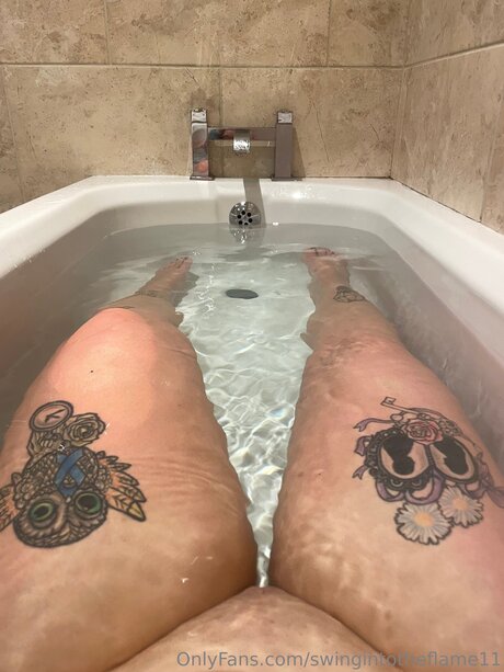 Swingintotheflame11 model nudes image