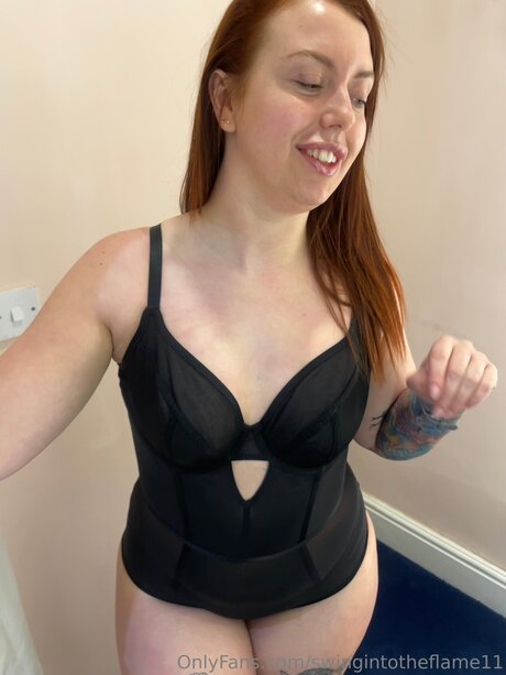 Swingintotheflame11 model pornographic photo