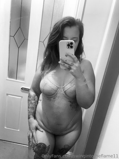 Swingintotheflame11 star best photo