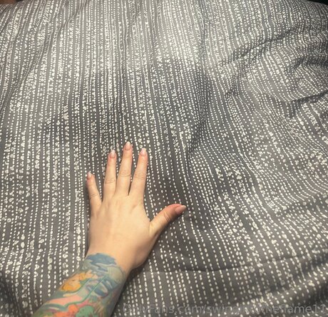 Swingintotheflame11 star nice pics