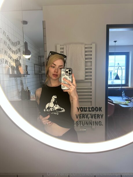 Clarafable666 sex actress pictures