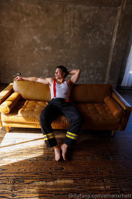 Ethanxrhett pornographic model pics