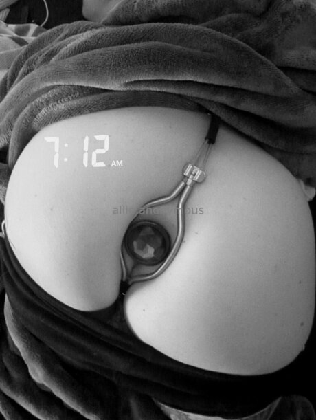 Allie Anonymous sexy star gallery