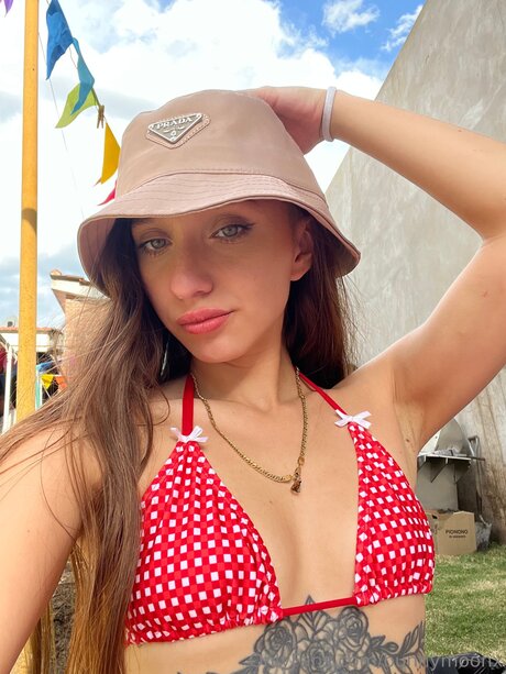 Bunnymoonx porn model pics