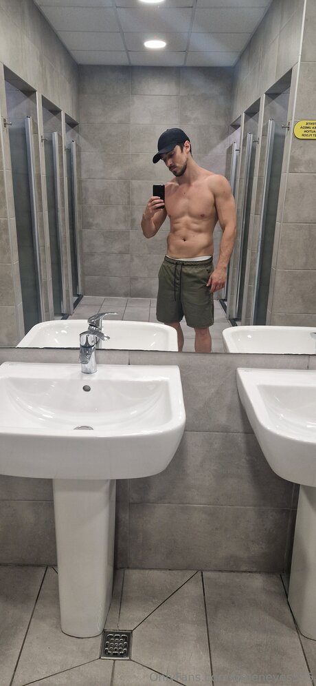 Greeneyes555 model naked archive