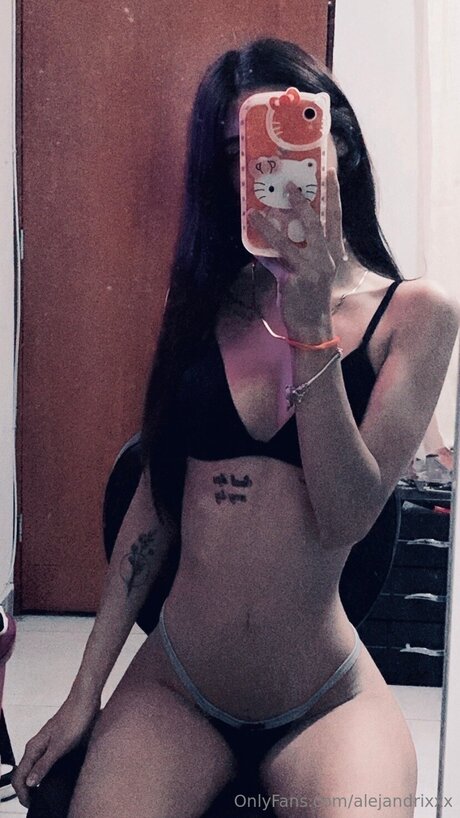 Alejandrixxx adult model images