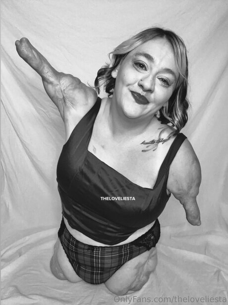 Theloveliesta perfect star pics