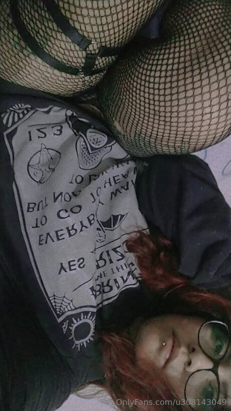 U308143049 xxx actress photos