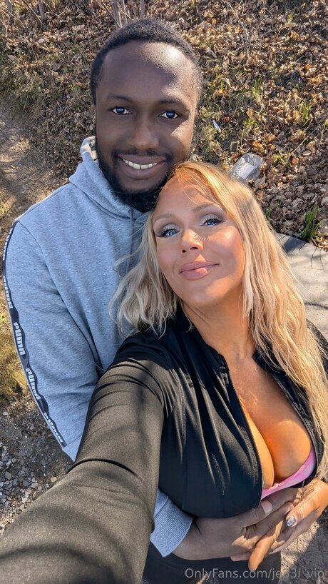 Je33i Vip art model image