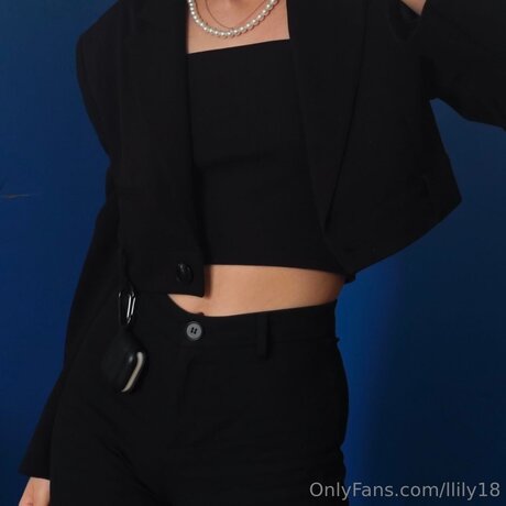 Llily18 pornstar sex pics