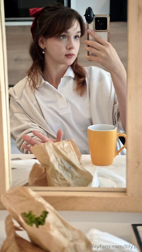 Llily18 model best pic