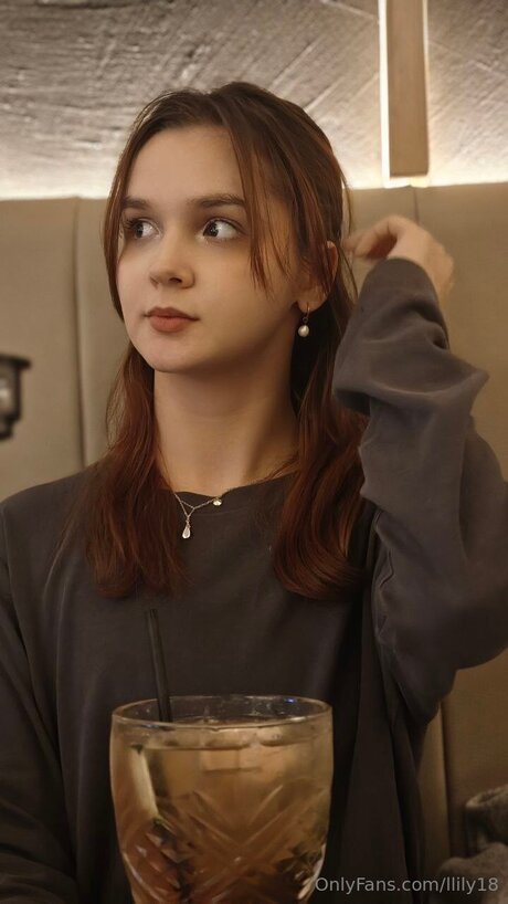 Llily18 porn star img