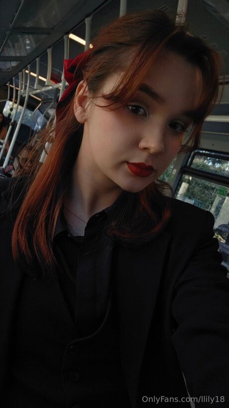 Llily18 sex model img