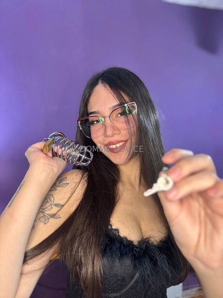 Saymeygoddess model sex photo