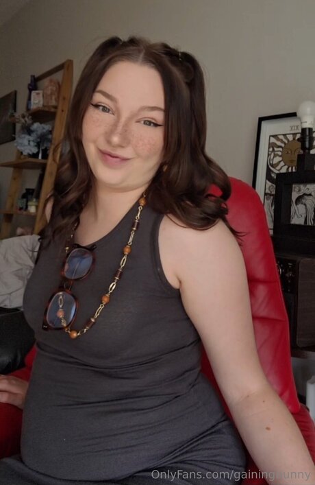 skinny shemale onlyfans free photo