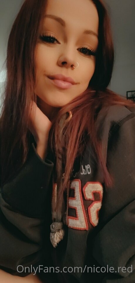 Nicole Red exclusive star pictures