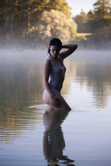 Psychodoll Model actress img