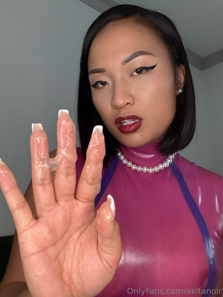 Akitanoire model art photos