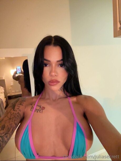 Juliasecrett high quality actress photo