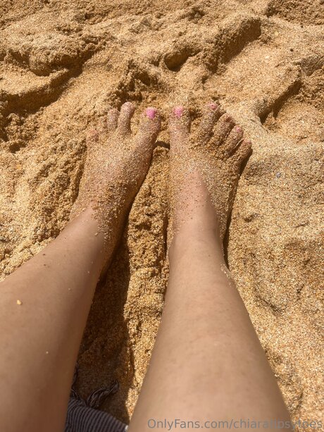 Chiaratipsytoes perfect model photo