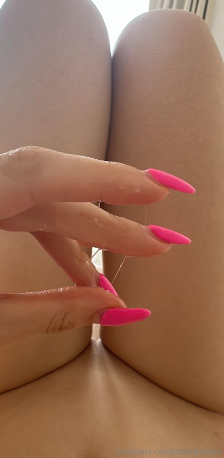 Strohbeeren model perfect archive