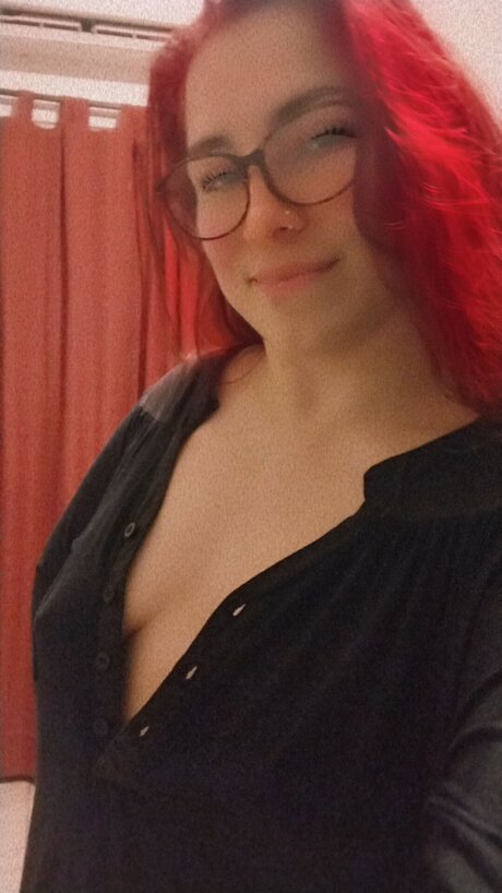 Selenaonfire pornstar top photos