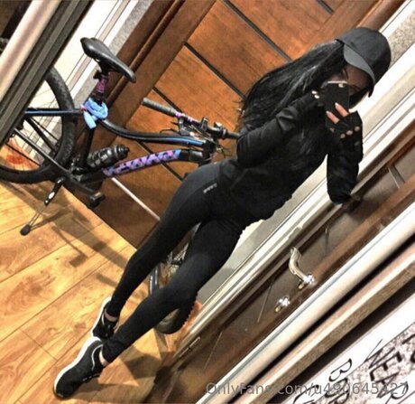 U490645427 xxx pornstar pic