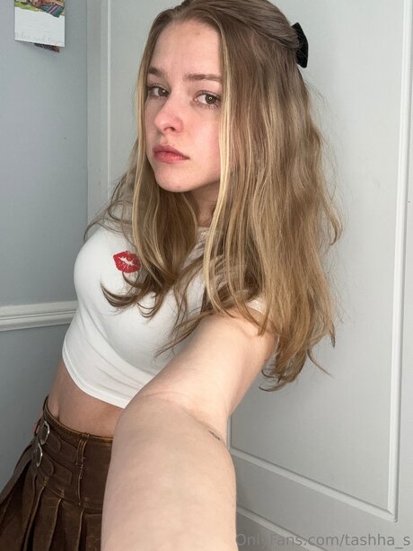 Tashha S hd star photo