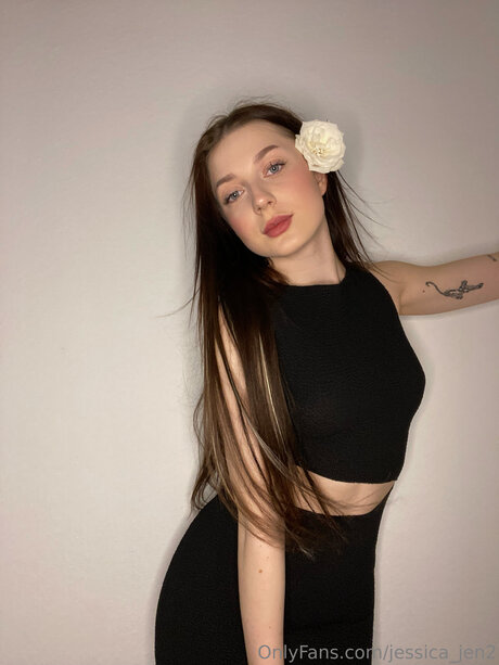 Jessica Jen2 sex model pic