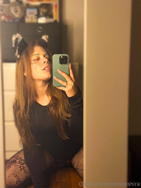 lesbian fingering onlyfans nude img