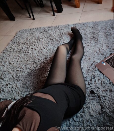 Worshipbastet nude pornstar picture