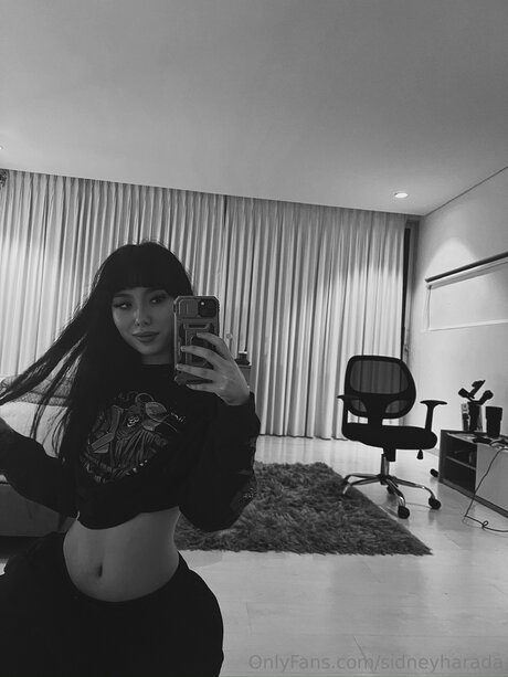 Sidneyharada xxx pornstar img