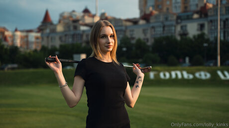 Lolly Kinks exclusive actress image