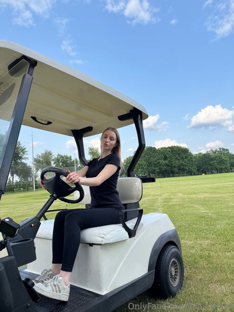 Lolly Kinks erotic pornstar gallery