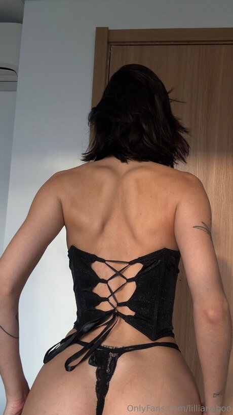 Lillianaestelle model nudes picture