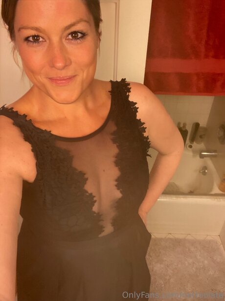 Nattoolate naked star img