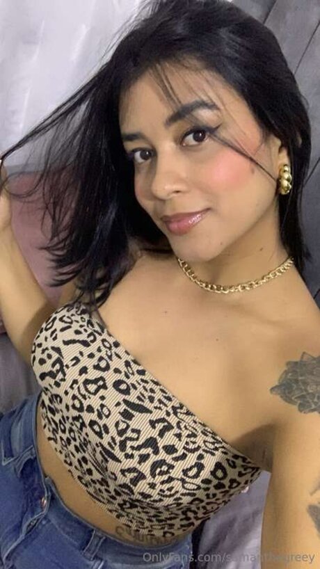 Samanthagreey model sexy photo