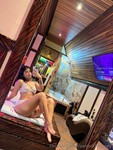 Samanthagreey pretty actress photos