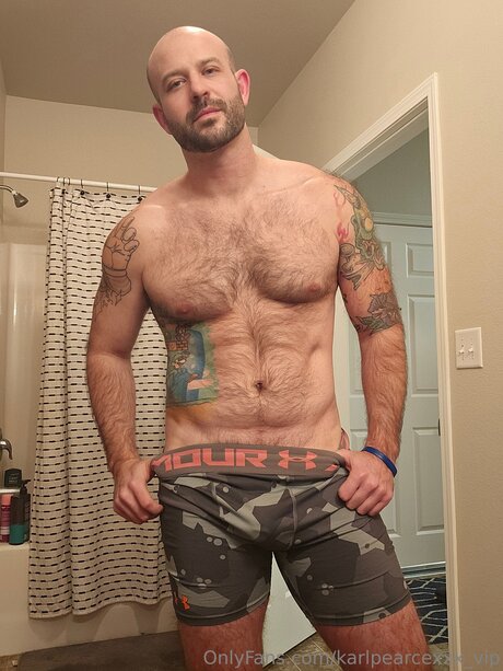 Karlpearcexxx Vip sex actress gallery