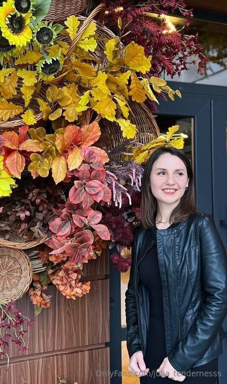 Julia Tendernesss exclusive model images