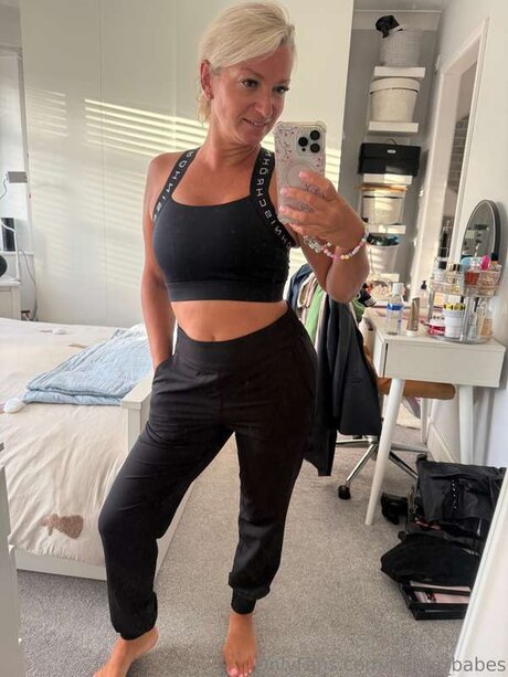 curvy shemale onlyfans xxx archive