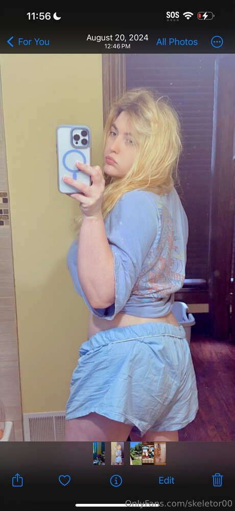 Skeletor00 adult model gallery