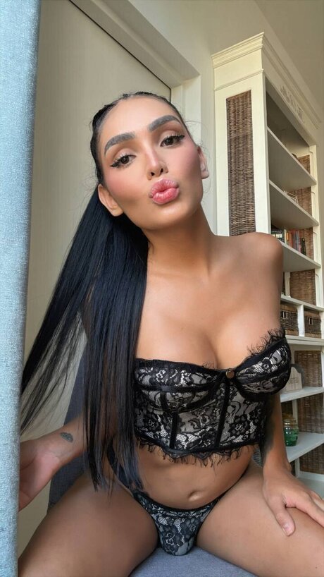 Miaflamee model galleries